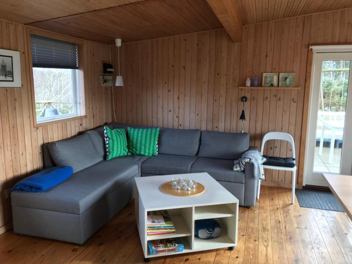 Hyggeligt Sommerhus I Ebeltoft, Taet Pa Strand Og Skov. Exterior photo